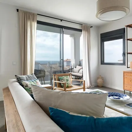 Apartment Sea View With Year-round Open Pool