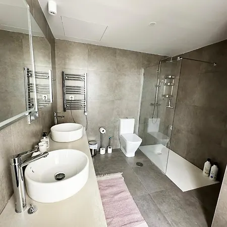 Apartment Sea View With Year-round Open Pool *