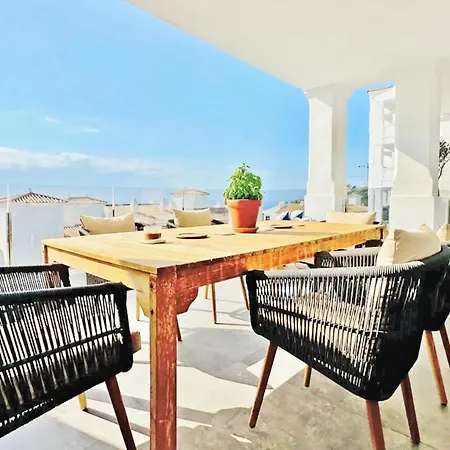 Sea View With Year-round Open Pool * Manilva