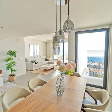 Sea View With Year-round Open Pool * Manilva