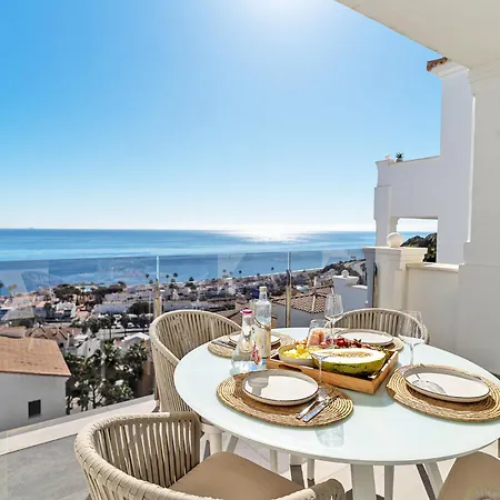 Sea View With Year-round Open Pool Apartment