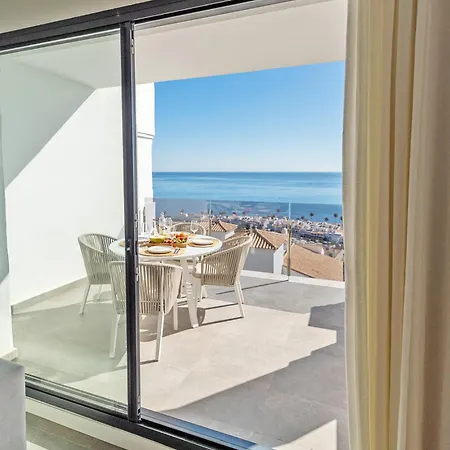 Apartment Sea View With Year-round Open Pool