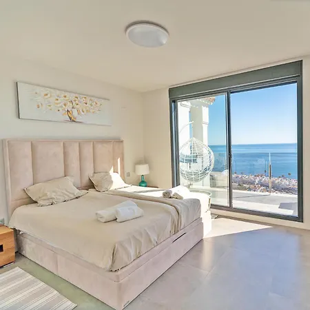Sea View With Year-round Open Pool Apartment Manilva